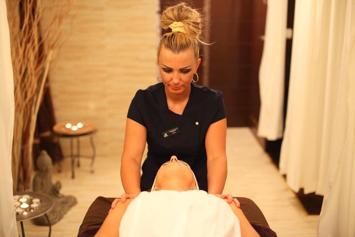 Rezydencja Pod Teznia & Spa Inowrocław 外观 照片
