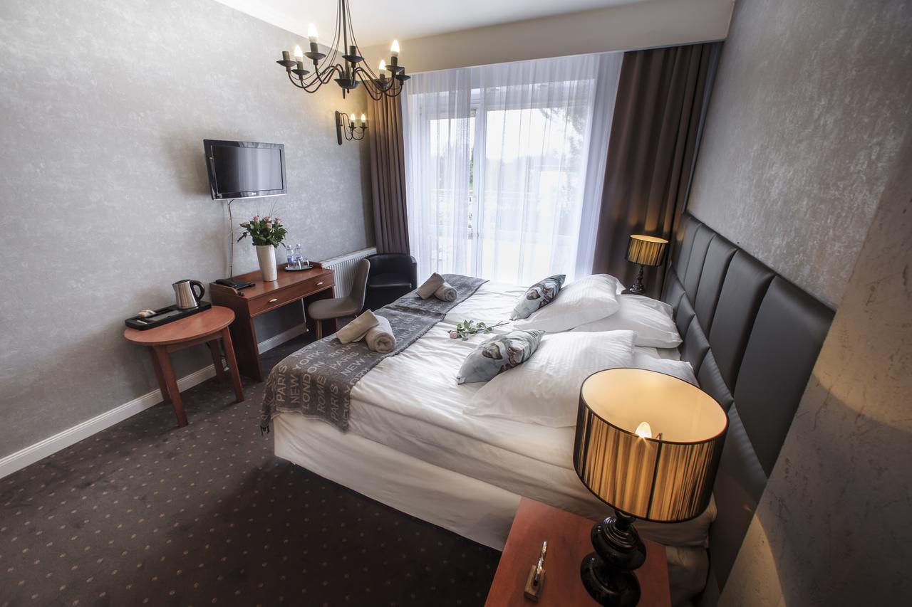Rezydencja Pod Teznia & Spa Inowrocław 外观 照片